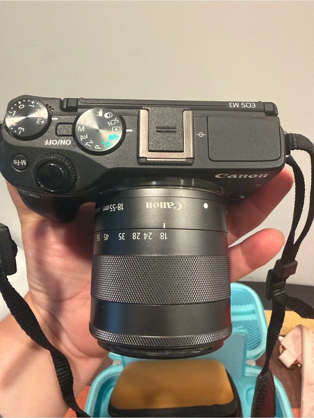 Canon Black Mirrorless Camera with 18-55mm Zoom Lens
